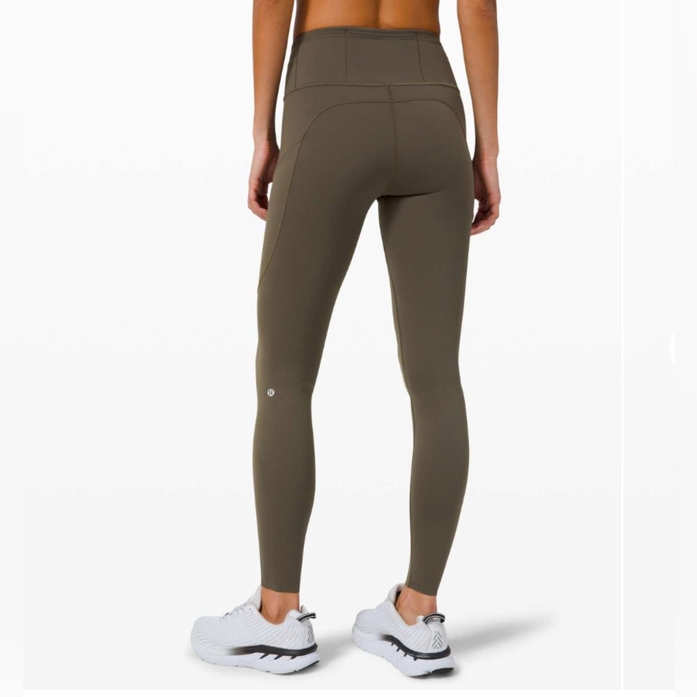 Lululemon Fast and Free Tight - sz 6
Dark Olive